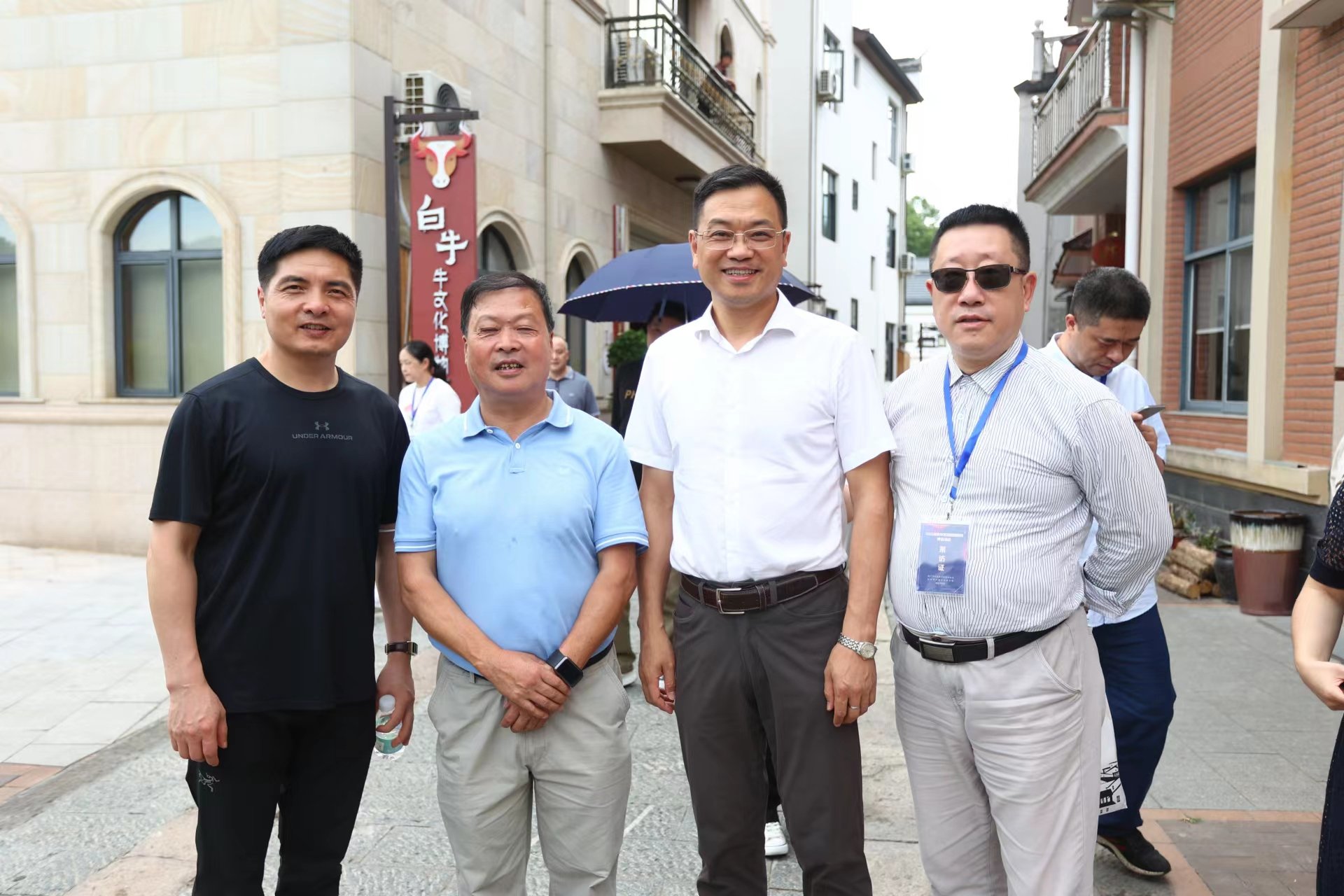 白牛村“牛”,海外华媒盛赞淘宝网红村——昌化白牛村-图片2