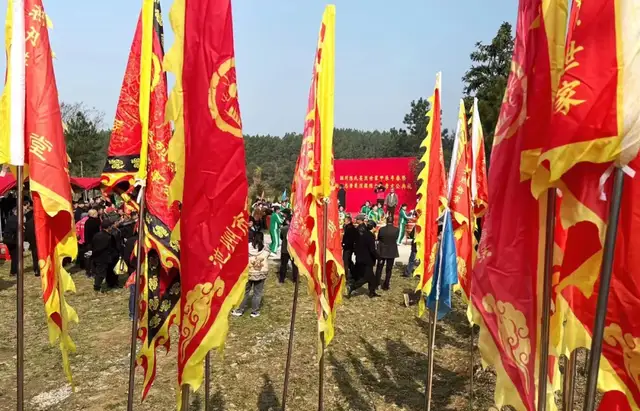 热烈祝贺颍川陈氏浮梁盐仓岭派甲辰春祭始祖英烈侯陵典礼圆满成功-图片1