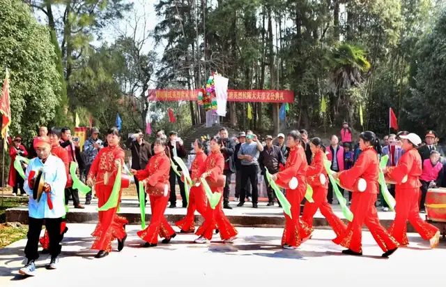 热烈祝贺颍川陈氏浮梁盐仓岭派甲辰春祭始祖英烈侯陵典礼圆满成功-图片2