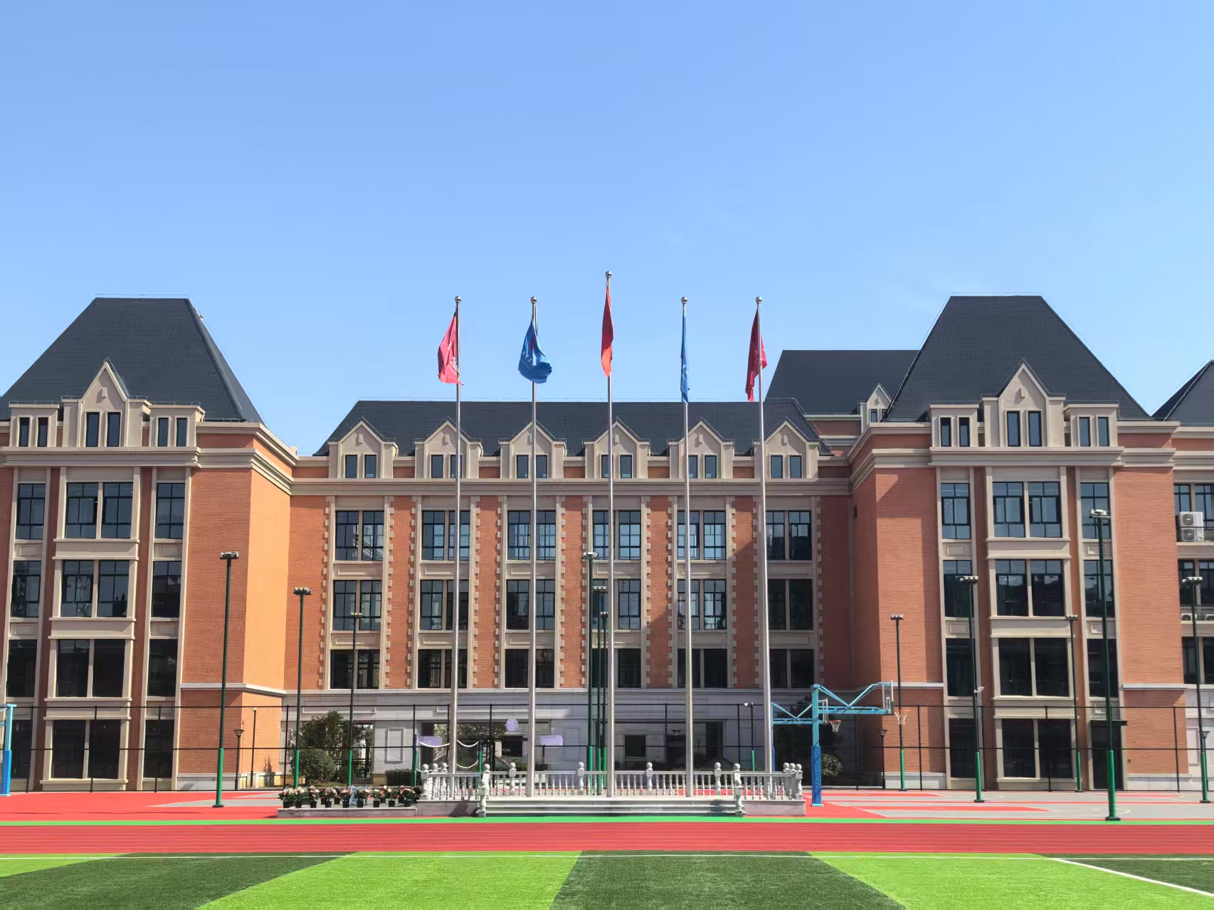 DSE+A-level,2025慈吉高中打造世界名校双通道-图片1