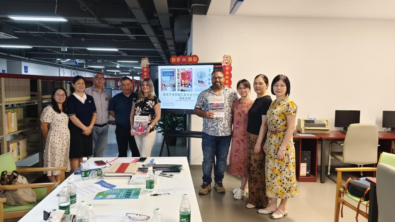 「感人一刻」古巴第五代华裔广东江门寻根记
