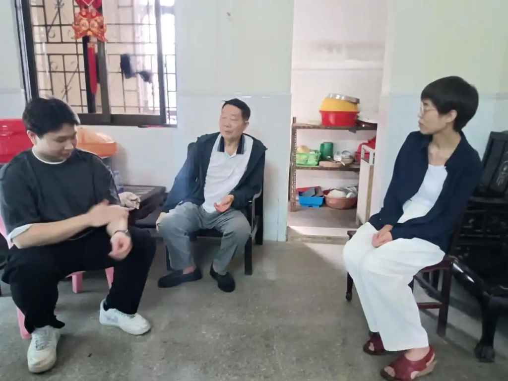 「侨青故事」镜头聚焦岑委豪:他用心同情推动中委民间友好交流