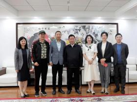 湖北华侨国际文化交流促进会会长范红华履新拜会省广电局