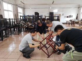 明天13:30!央视将向全球展示鄞州传承明式家具制作技艺的故事