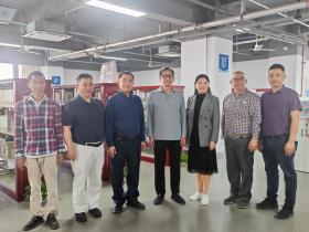 侨史专家高伟浓到江门开展侨乡文化考察