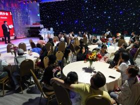 花好月圆 · 枫叶情深:加拿大安省海南同乡会 2025 年中秋联谊会纪实